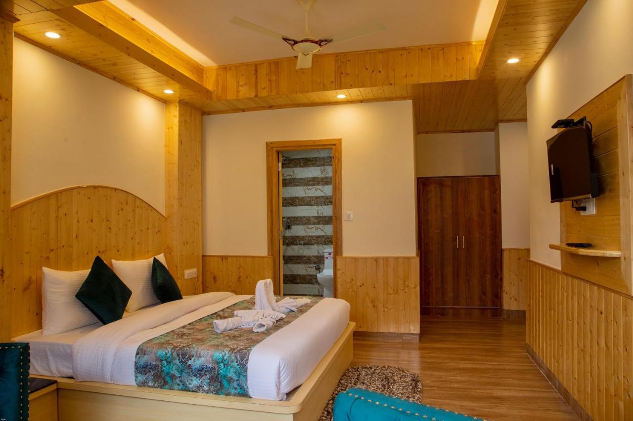 North Deodar Avenue, Manali Eksteriør billede