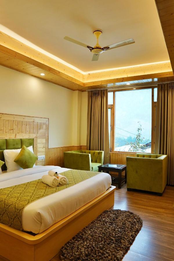 North Deodar Avenue, Manali Eksteriør billede